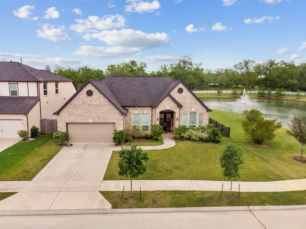 4227 Carol Ridge Drive Sugar Land TX 77479