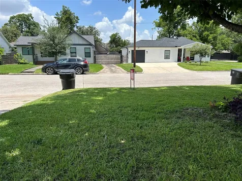 1012 Joyce Street Houston TX 77009