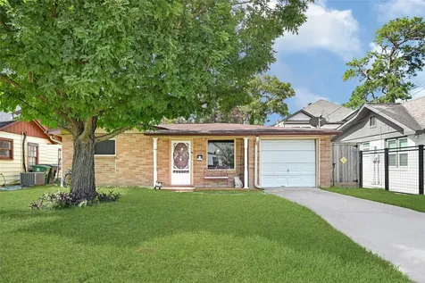1012 Joyce Street Houston TX 77009