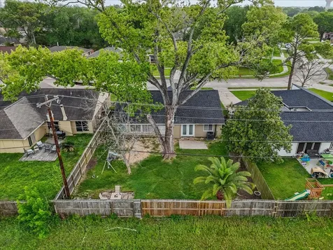 419 Forest Hills Drive League City TX 77573