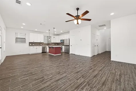5122 Emma Forest Street Houston TX 77018