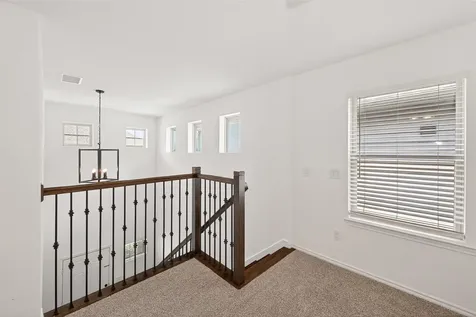 5122 Emma Forest Street Houston TX 77018