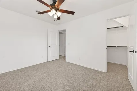 5122 Emma Forest Street Houston TX 77018