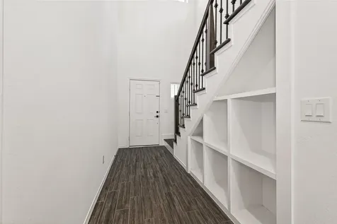 5122 Emma Forest Street Houston TX 77018