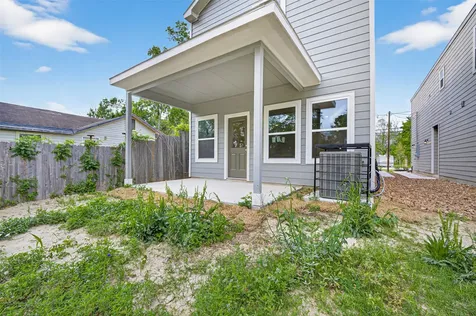 9020 Madera Road Houston TX 77078