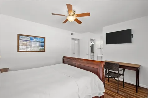 3506 Cove View Boulevard 1615 Galveston TX 77554