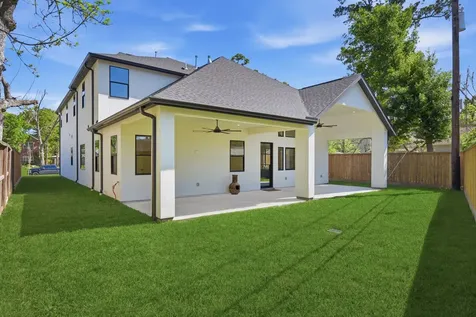 959 Althea Drive Houston TX 77018