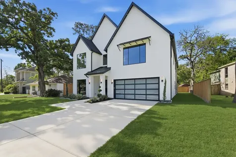 959 Althea Drive Houston TX 77018