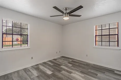 2402 Sycamore Avenue E1 Huntsville TX 77340