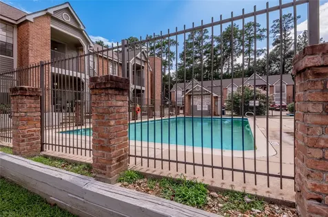 2402 Sycamore Avenue E1 Huntsville TX 77340