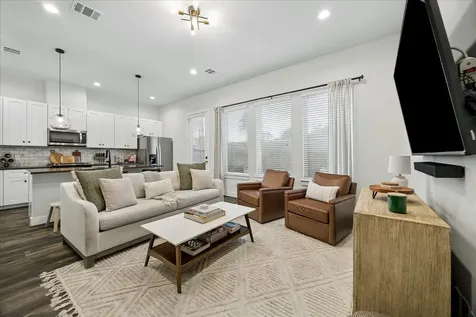 5709 White Magnolia Street Houston TX 77091