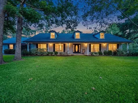 9644 Fosters Bend Cleveland TX 77328