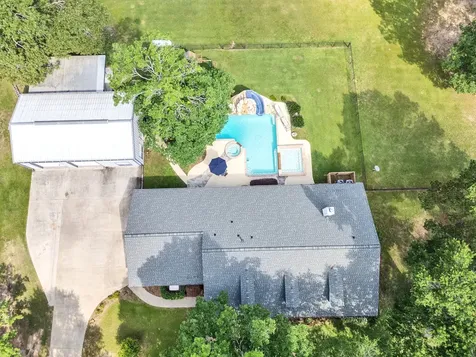 9644 Fosters Bend Cleveland TX 77328