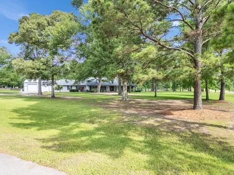 9644 Fosters Bend Cleveland TX 77328