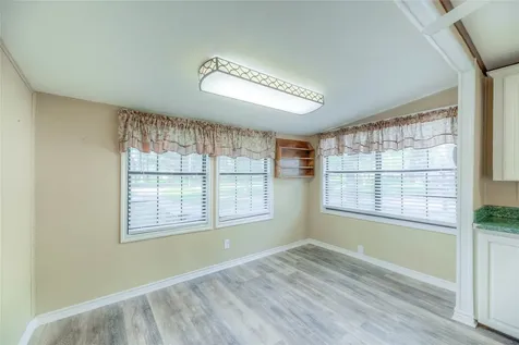 323 Lakeview Drive Onalaska TX 77360