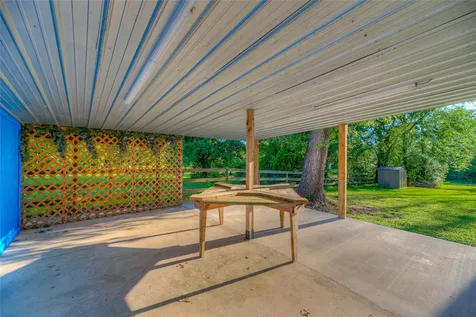 323 Lakeview Drive Onalaska TX 77360