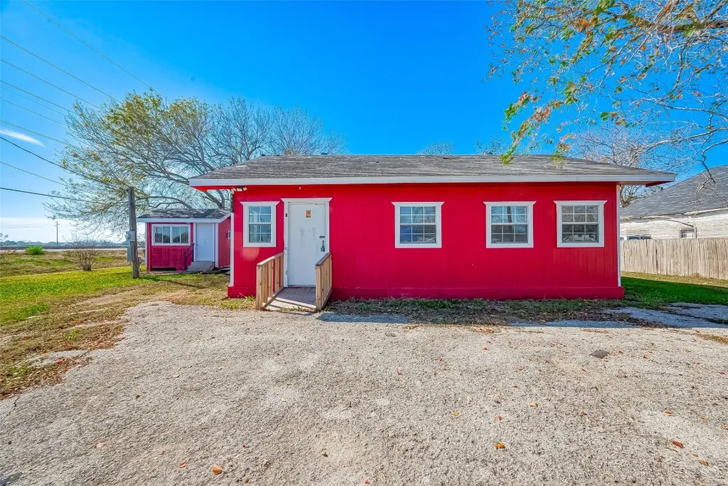 8912 Park Street Needville TX 77461