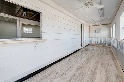 8912 Park Street Needville TX 77461