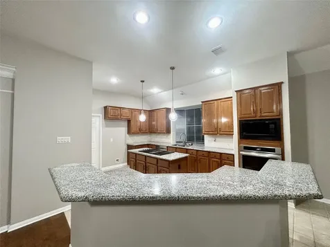 16807 Laguna Springs Drive Houston TX 77095