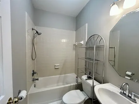16807 Laguna Springs Drive Houston TX 77095