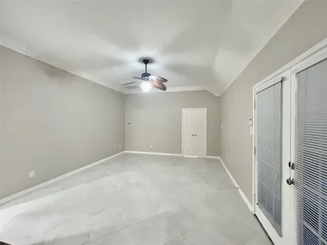 16807 Laguna Springs Drive Houston TX 77095