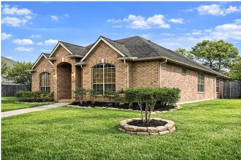 16807 Laguna Springs Drive Houston TX 77095