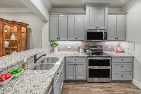 1753 Summit Crossing Lane College Station TX 77845