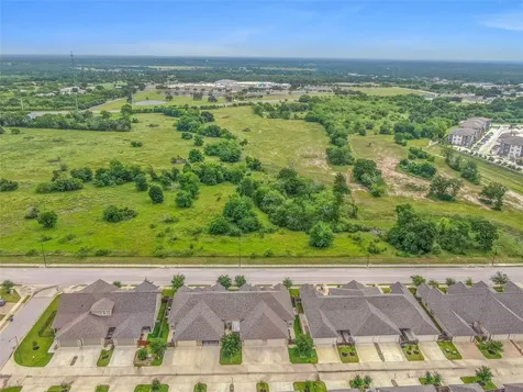 1753 Summit Crossing Lane College Station TX 77845
