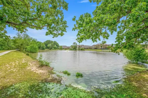 1753 Summit Crossing Lane College Station TX 77845