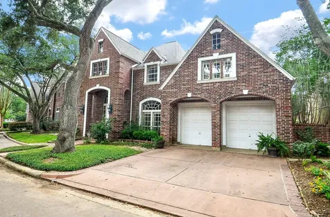 19 Ambleside Crescent Drive Sugar Land TX 77479