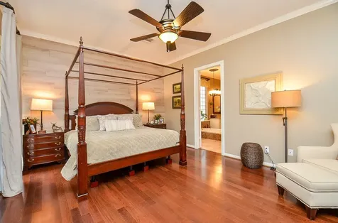 19 Ambleside Crescent Drive Sugar Land TX 77479