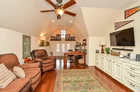 19 Ambleside Crescent Drive Sugar Land TX 77479