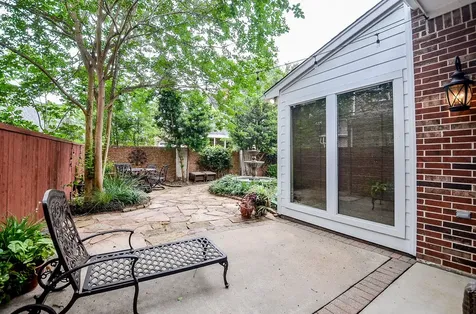 19 Ambleside Crescent Drive Sugar Land TX 77479