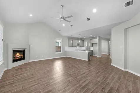 45 Shining Point Drive Waller TX 77484