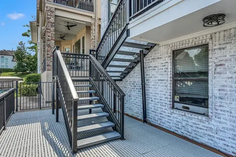 12394 Pebble View Drive Conroe TX 77304