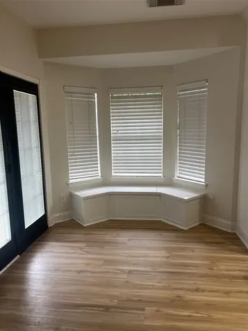 1811 Emerald Lake Court Houston TX 77062