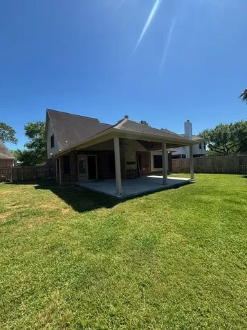 1811 Emerald Lake Court Houston TX 77062
