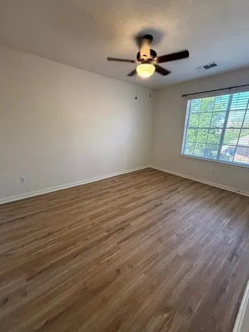 1811 Emerald Lake Court Houston TX 77062