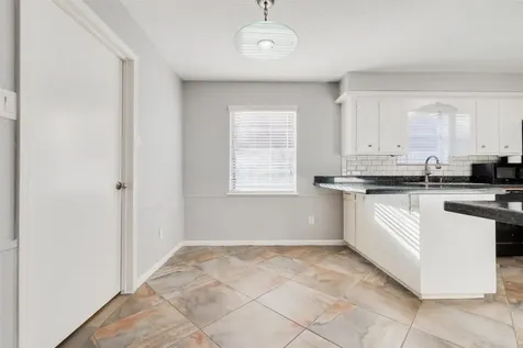 9223 Sandstone Street Houston TX 77036