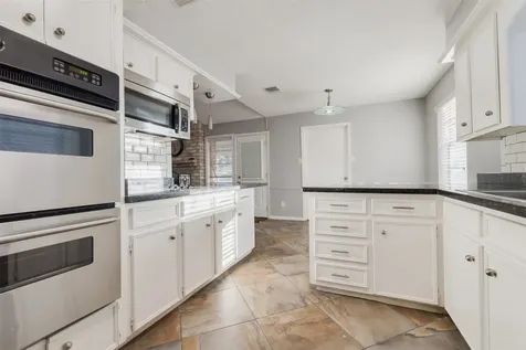 9223 Sandstone Street Houston TX 77036