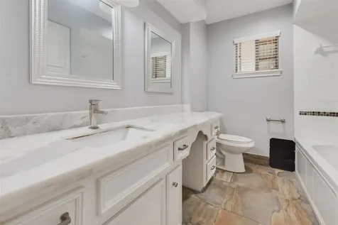 9223 Sandstone Street Houston TX 77036
