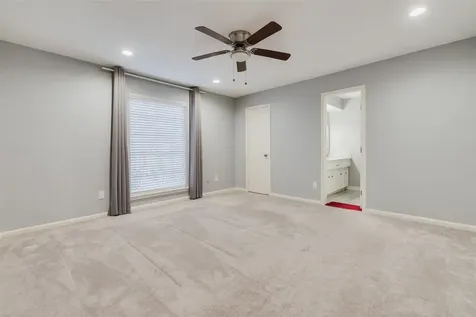 9223 Sandstone Street Houston TX 77036
