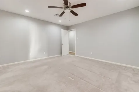 9223 Sandstone Street Houston TX 77036