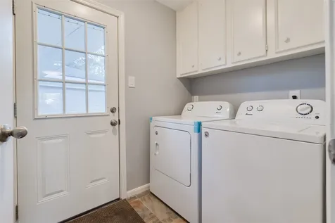 9223 Sandstone Street Houston TX 77036