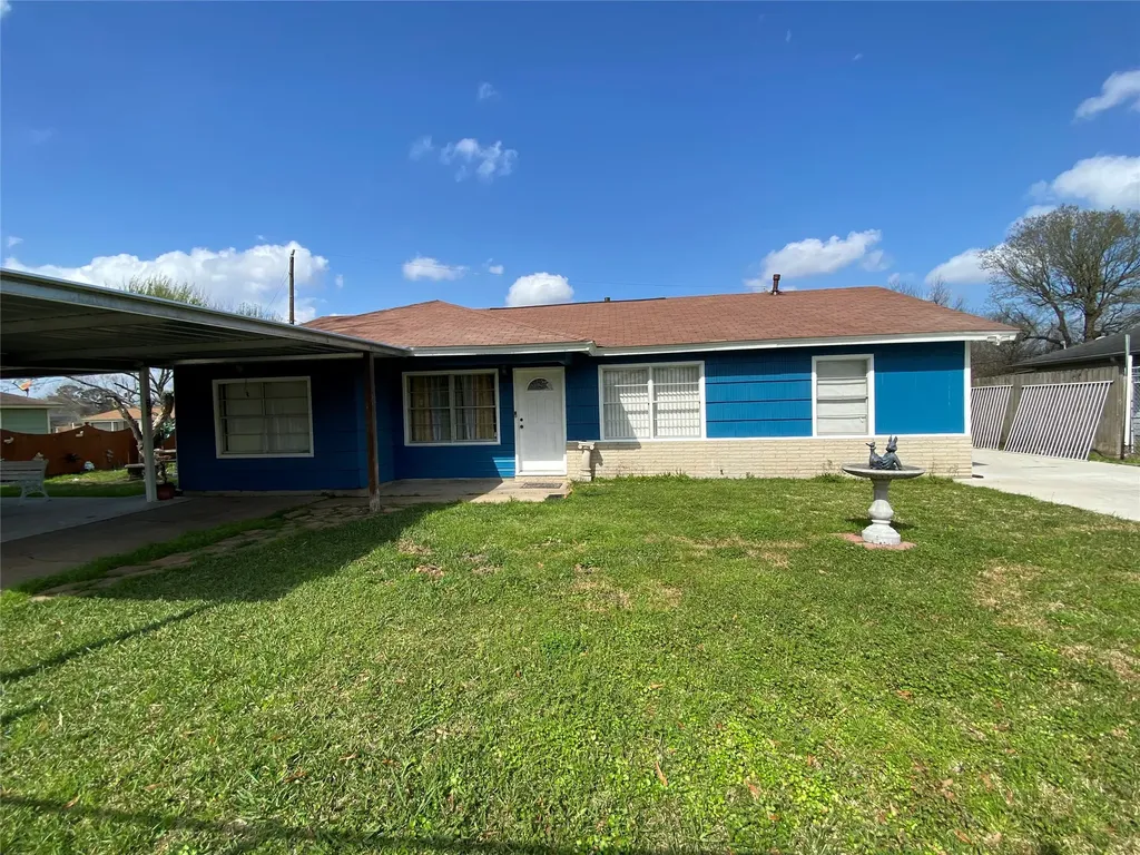 15513 Vonnett Street Channelview TX 77530