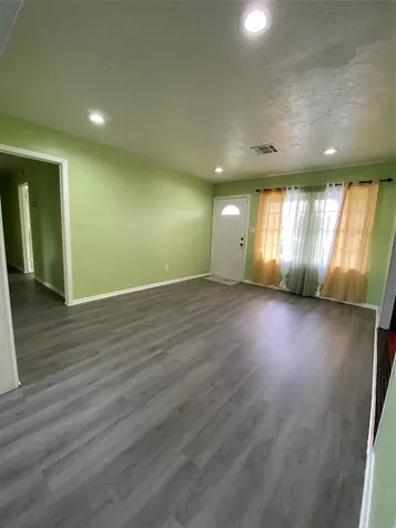 15513 Vonnett Street Channelview TX 77530