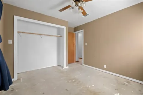 210 Commanche Trail Wallisville TX 77597
