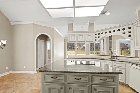 299 Wedgewood Drive Montgomery TX 77356