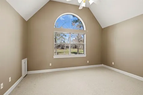 299 Wedgewood Drive Montgomery TX 77356