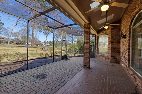 299 Wedgewood Drive Montgomery TX 77356